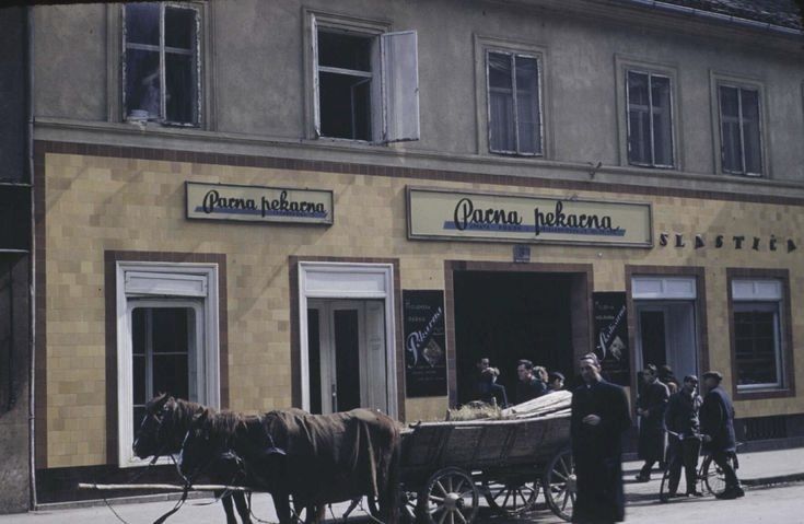 Preradovićeva ulica. Parna pekarna i slastičarna Rukavina 1950-ih godina
